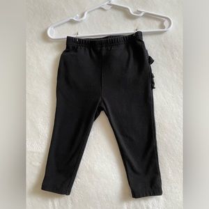 Garanimals black ruffled pants. SZ 12M